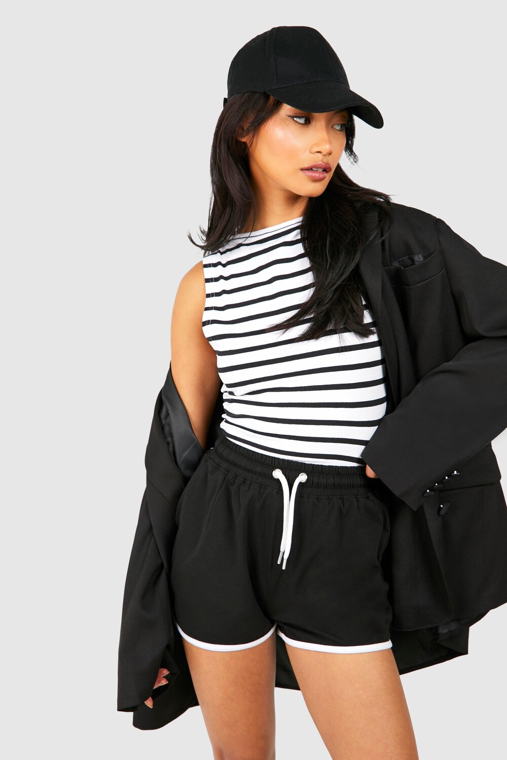 

Шорты для бега boohoo, черный