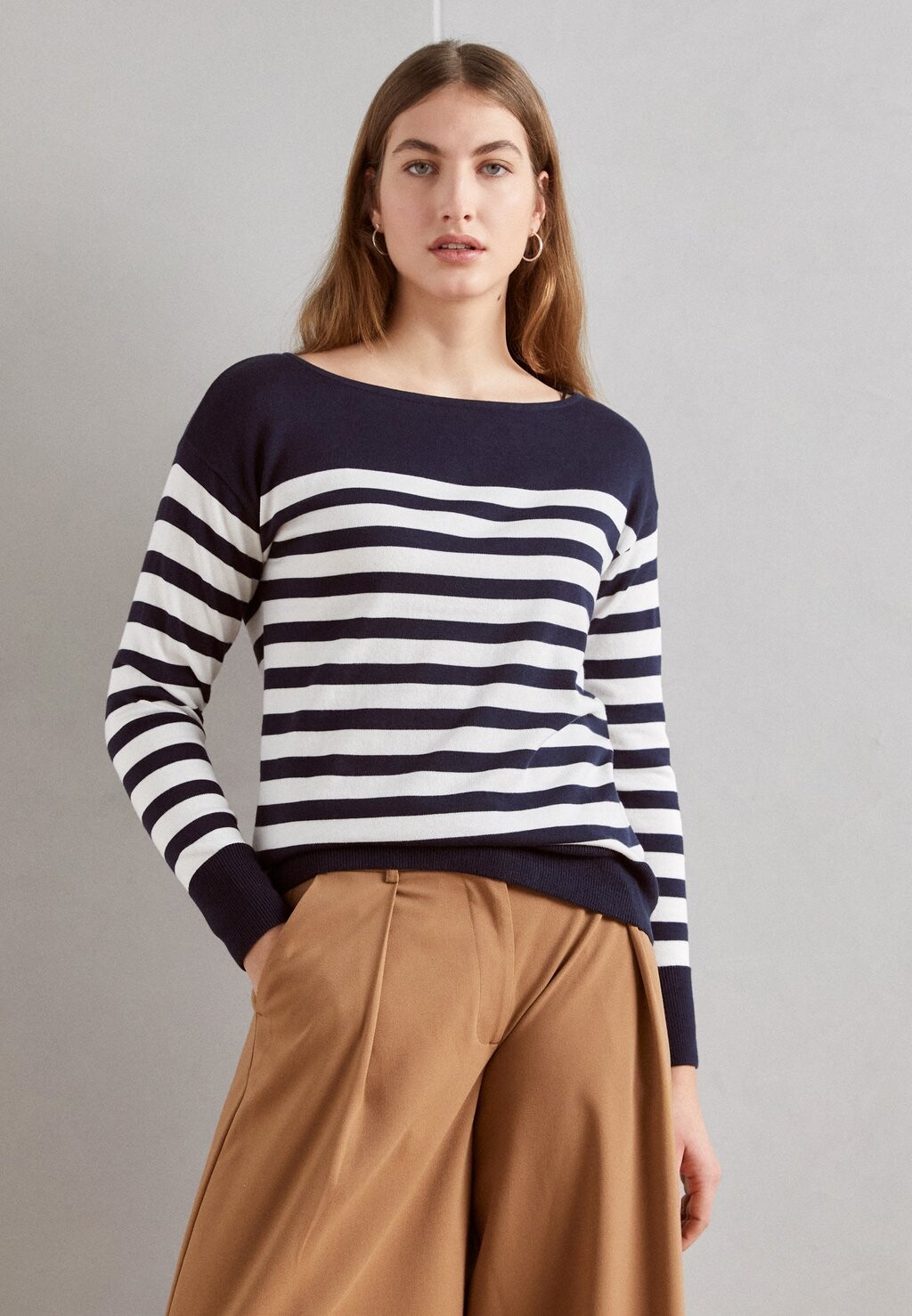

Вязаный свитер BOATNECK Esprit, цвет navy