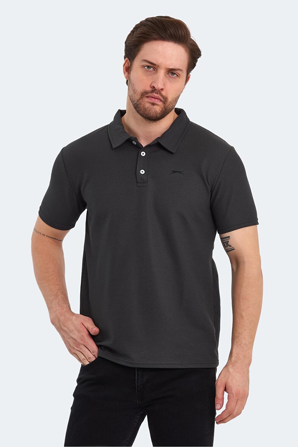 

SAUNDRA Мужская футболка темно-серая SLAZENGER, Серый