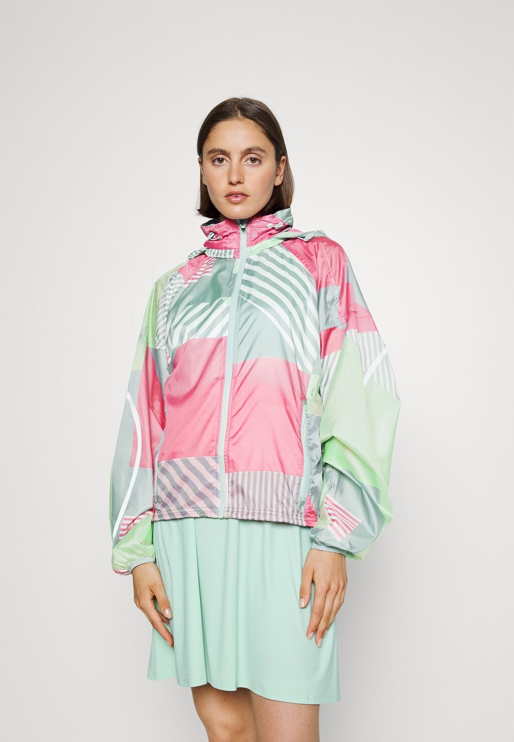 

Беговая куртка Sweaty Betty, Серый