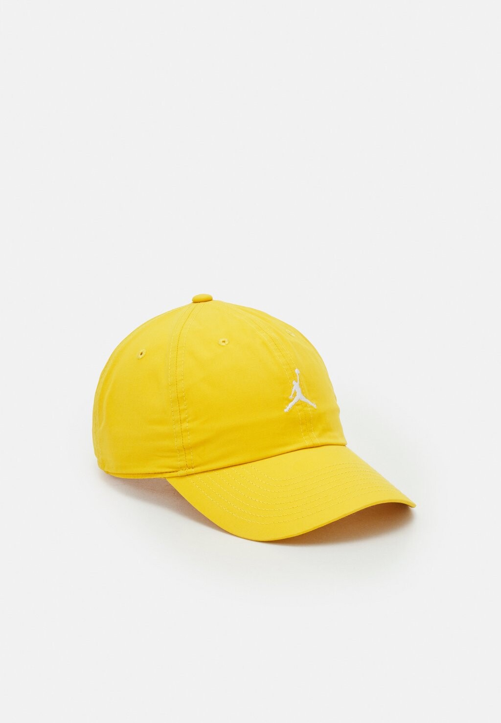

Кепка Club Jumpman Jordan, цвет yellow ochre/white