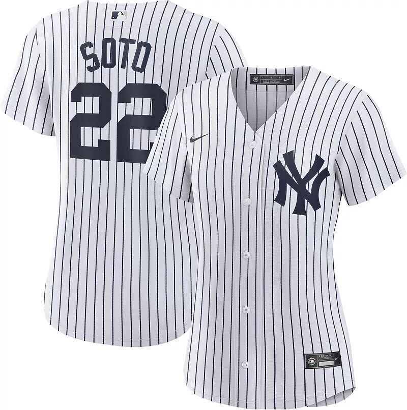 

Женская белая майка Nike New York Yankees Juan Soto #22