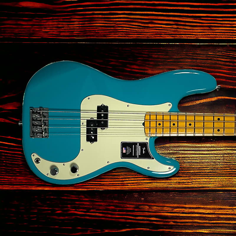 Басс гитара Fender AM Pro II P-Bass, Miami Blue / Maple