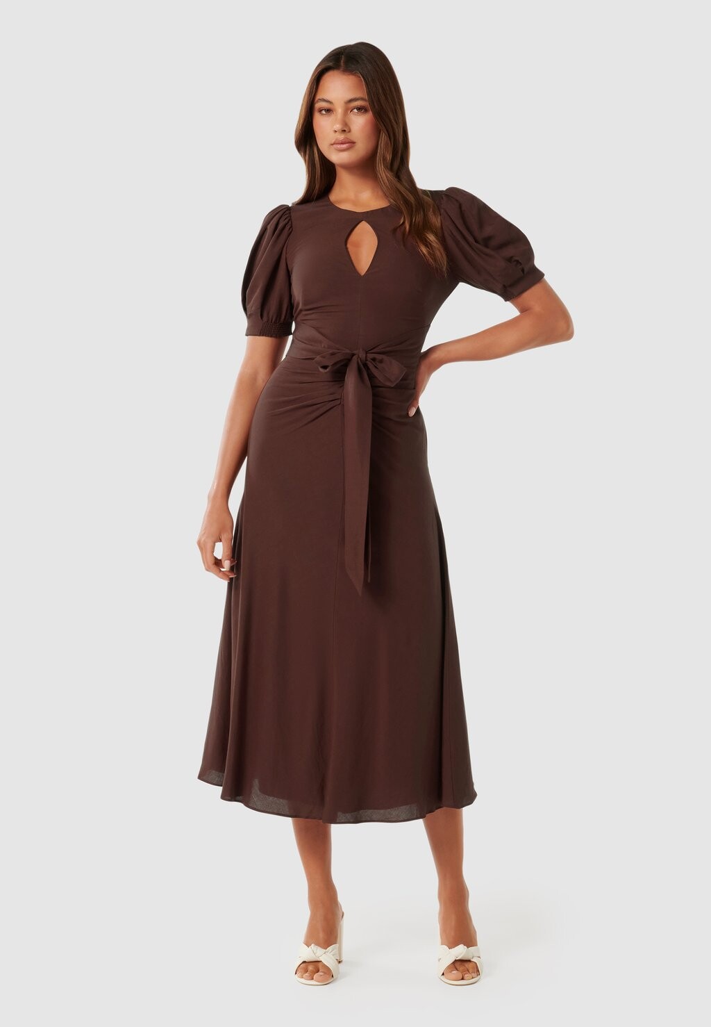 

Коктейльное/праздничное платье CASEY PUFF SLEEVE Forever New, цвет chocolate