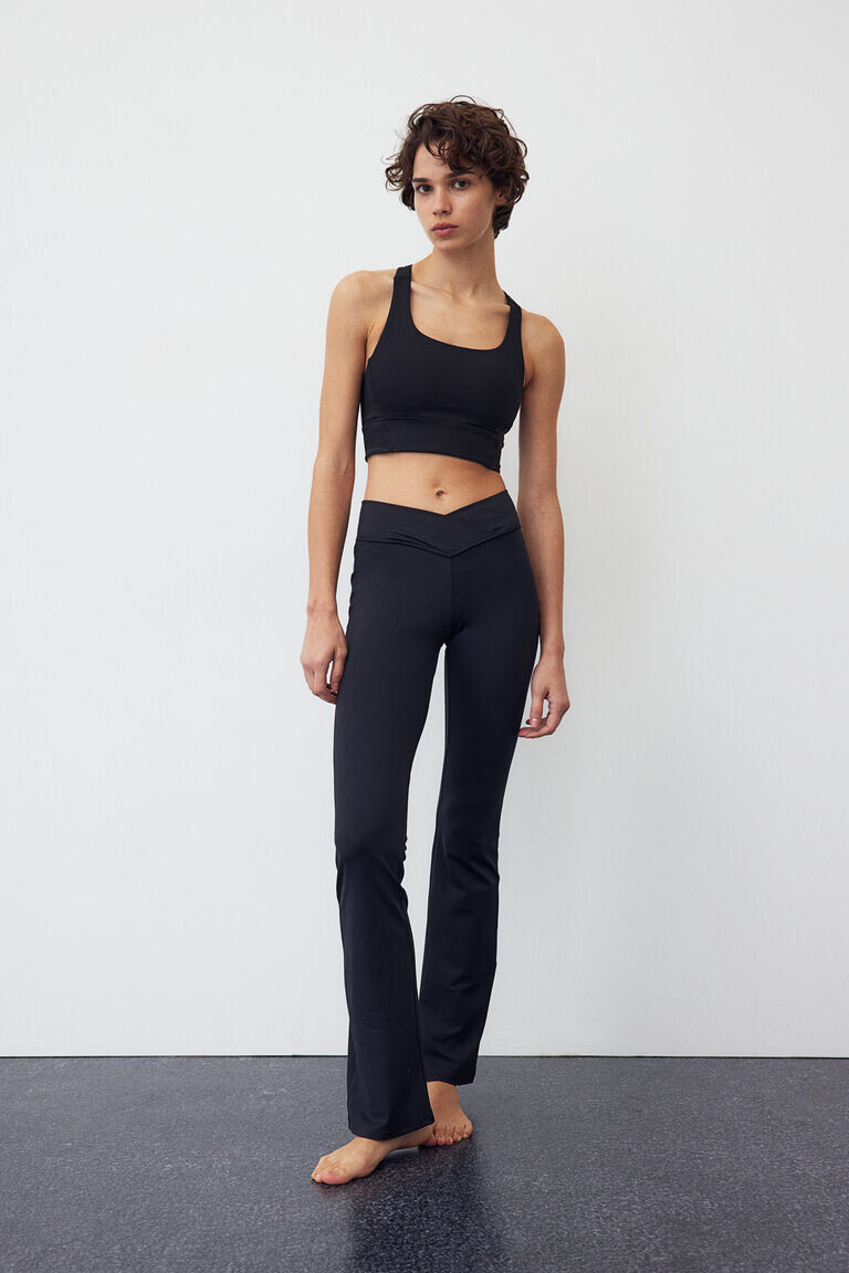

Спортивные колготки softmove расклешенные H&M, черный