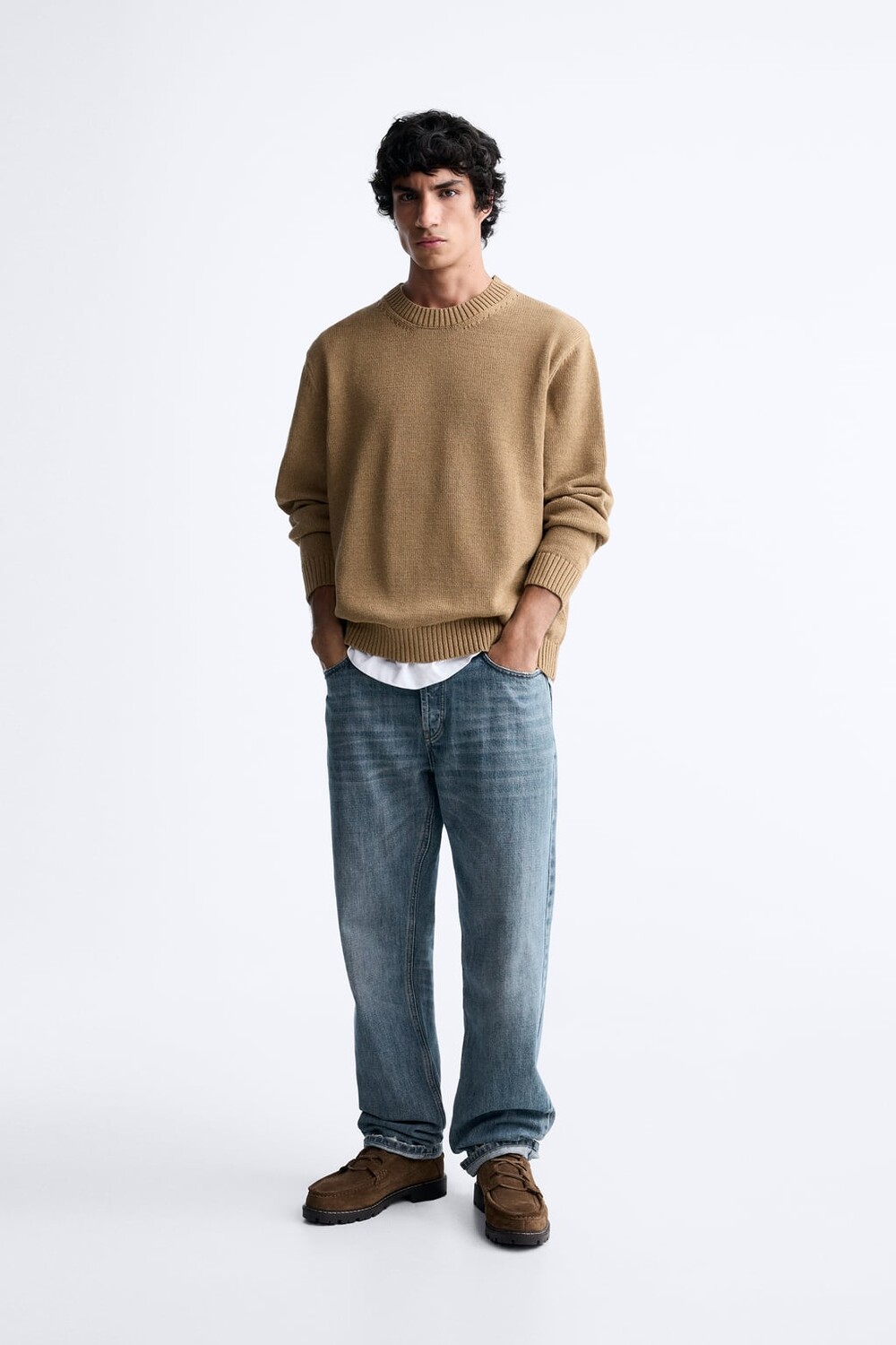 

Текстурированный свитер ZARA, кэмел