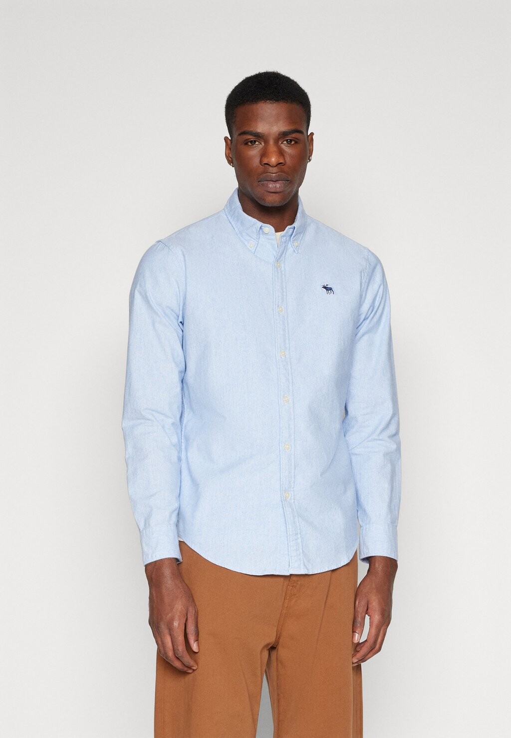 

Рубашка Matte Icon Oxford Long Life Abercrombie & Fitch, цвет blue solid