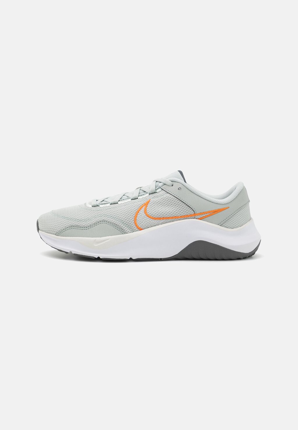 

Кроссовки Nike