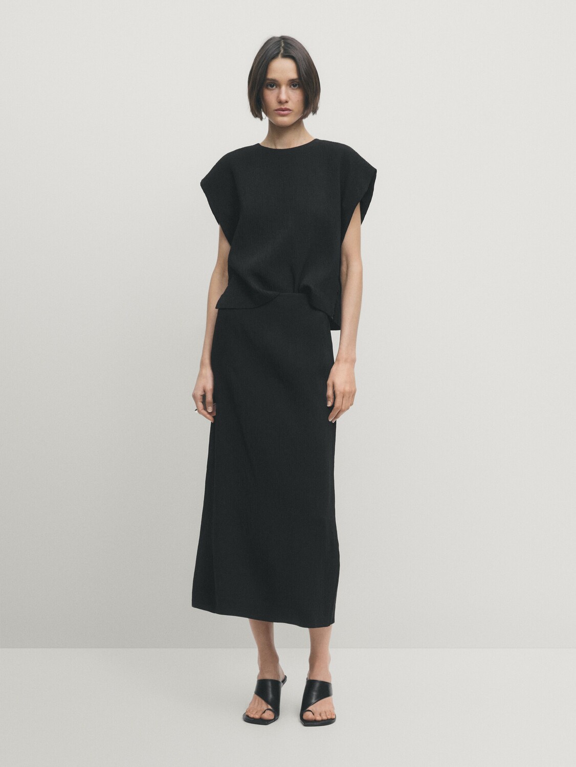 

Плиссированный топ с шлицевой деталью Massimo Dutti, черный