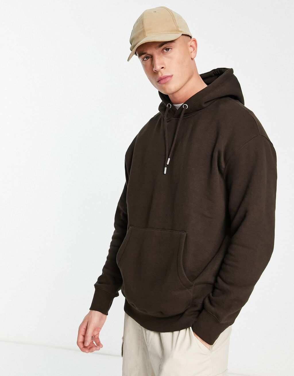 

Коричневая худи Pull&Bear эксклюзивно на ASOS