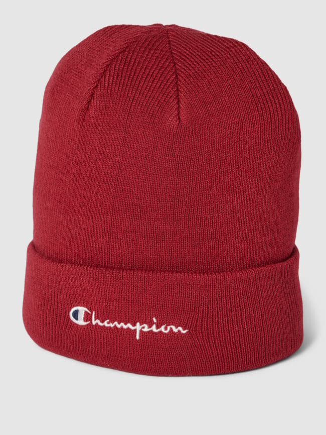 

Шапка с пришитой этикеткой CHAMPION, бордо