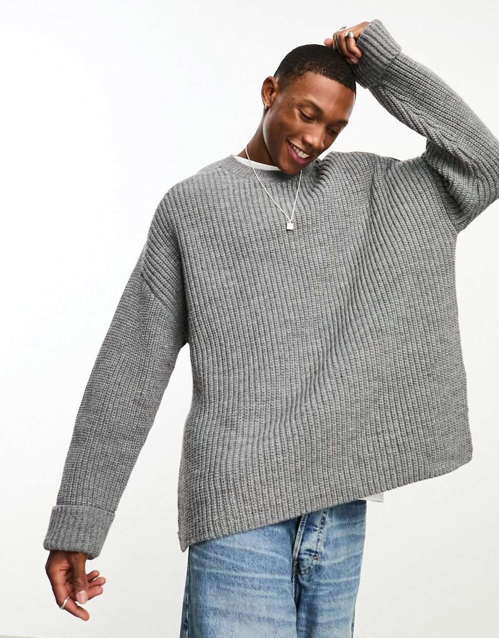 

Светло-серый джемпер в рубчик из смесовой шерсти ASOS DESIGN с разрезами по бокам