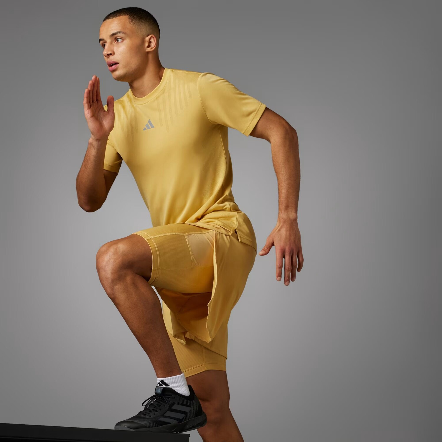 

Футболка для тренировок HIIT Airchill Adidas, цвет Oat