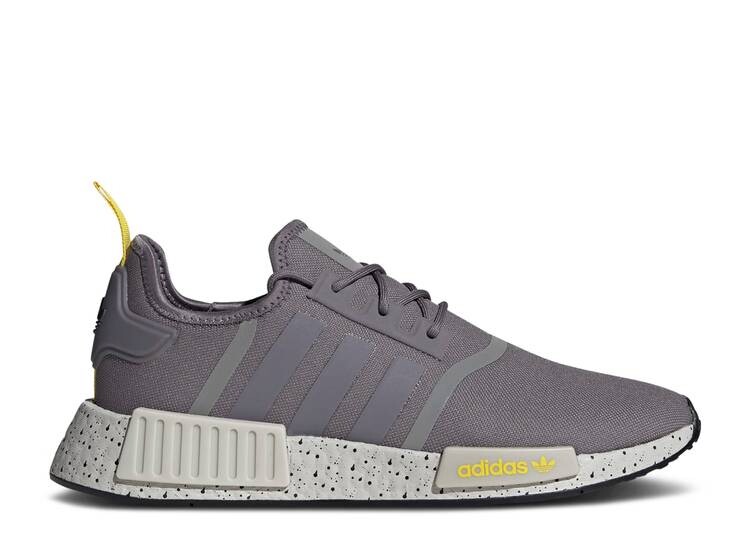 

Кроссовки Adidas NMD_R1 'TRACE GREY YELLOW', серый