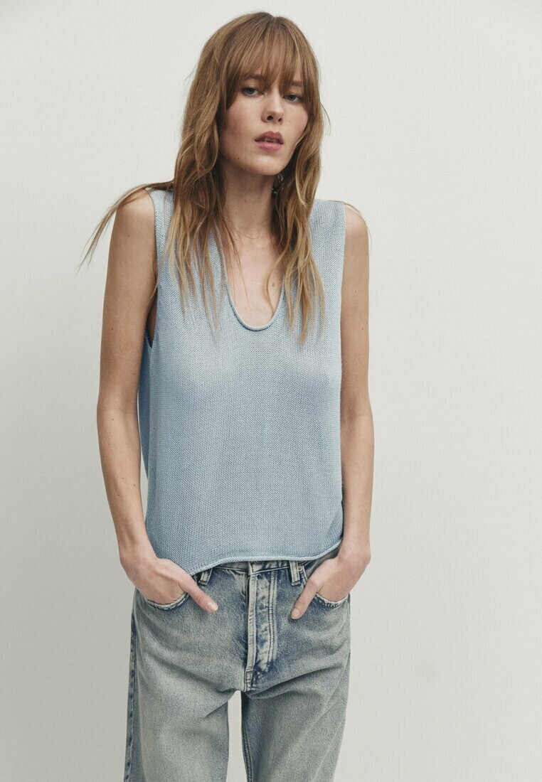 

Топ WITH NECKLINE DETAIL Massimo Dutti, цвет light blue