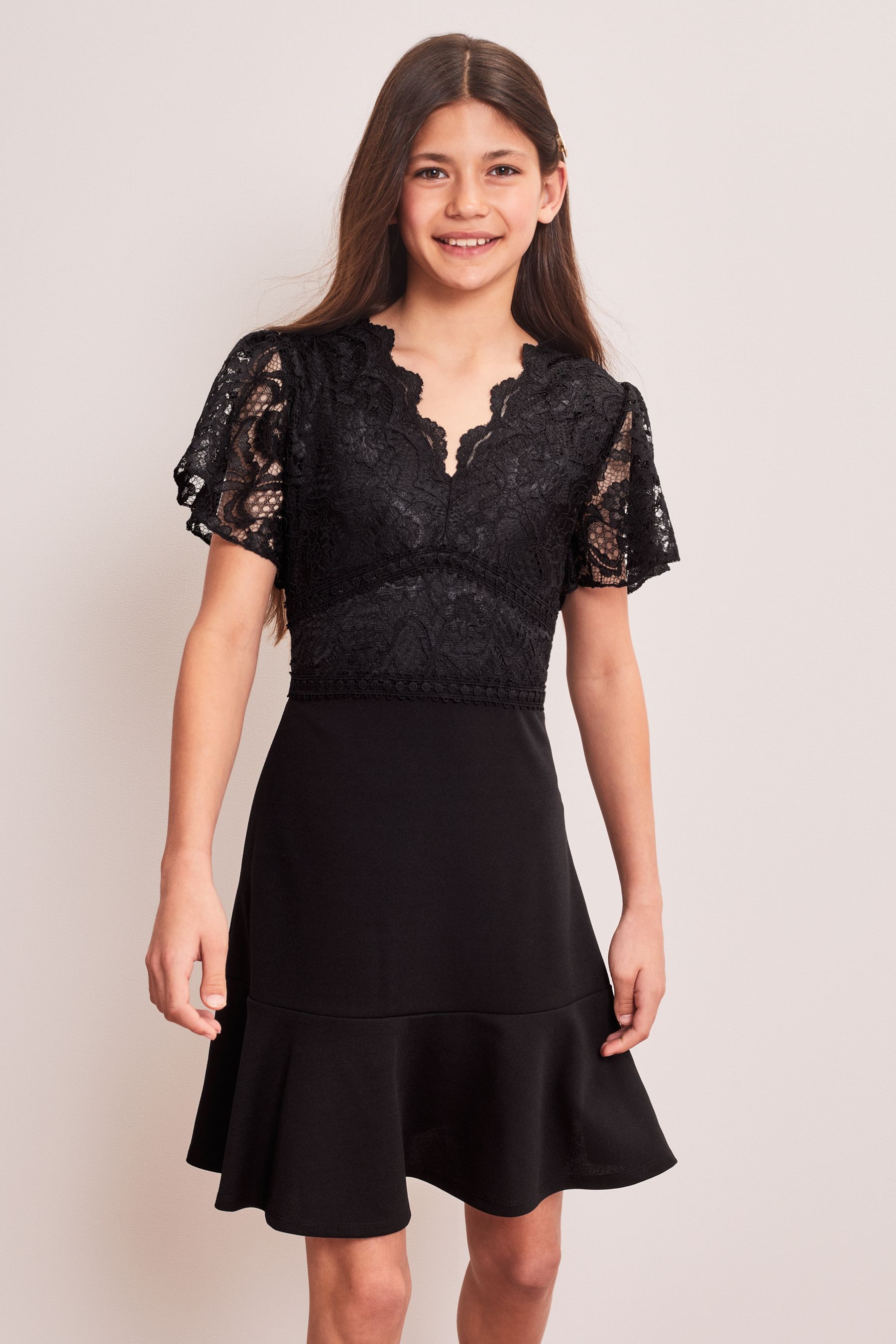 Платье скуба с кружевным верхом Lipsy, черный