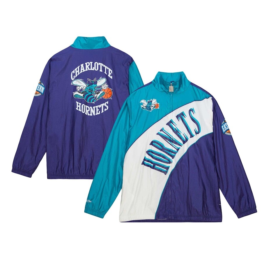 

Толстовка Mitchell & Ness Charlotte Hornets, белый