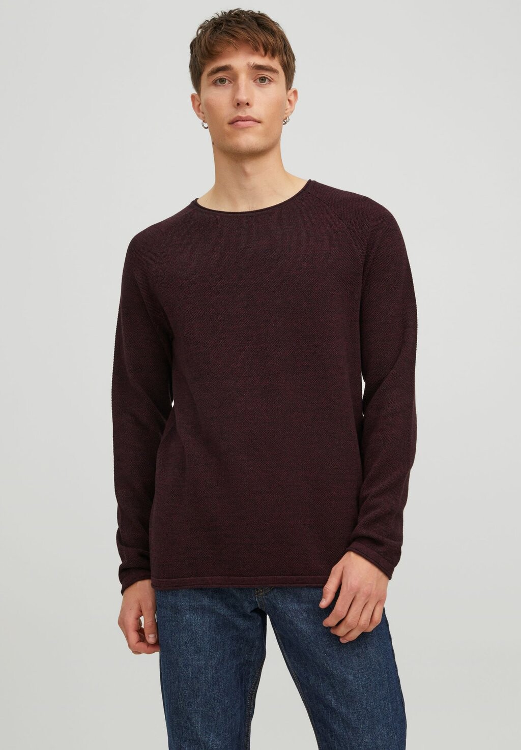 

Свитер JJEHILL CREW NECK NOOS Jack & Jones, порт рояль/черный