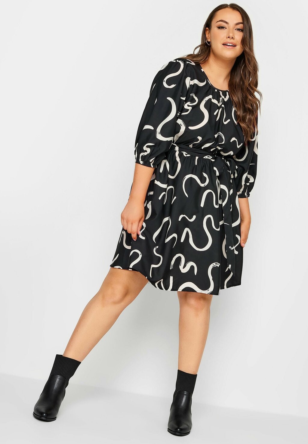 

Летнее платье Yours Clothing, черное, Черный