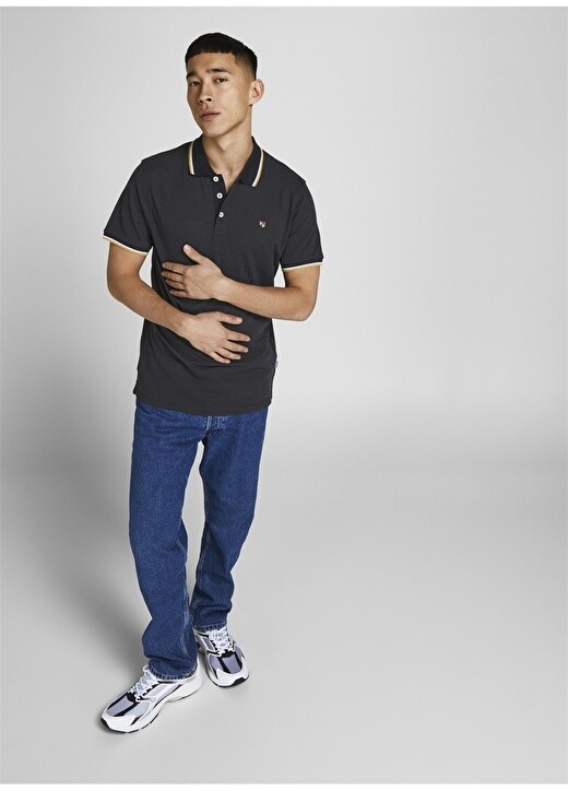 

Однотонная мужская футболка-поло черного цвета Jack & Jones, Черный