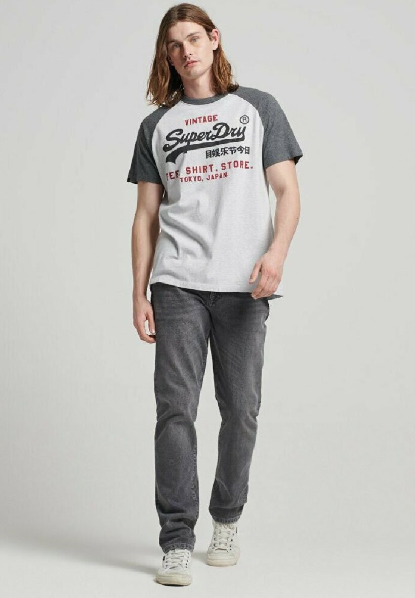 

Футболка с принтом Superdry, серый