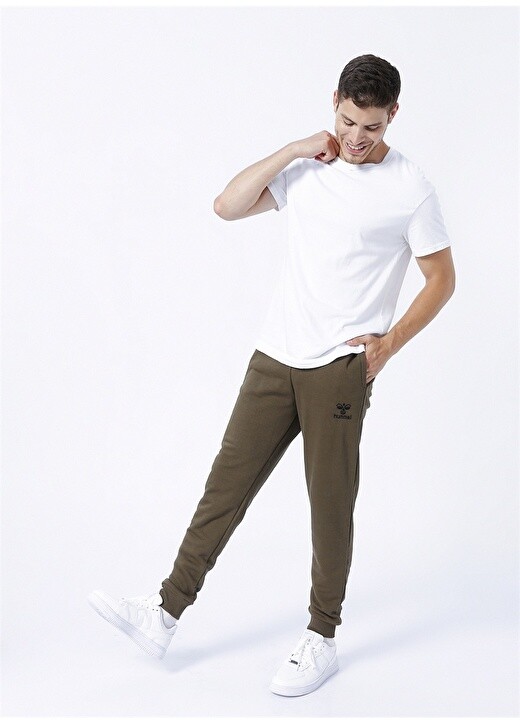 

Мужские спортивные штаны цвета хаки Hummel