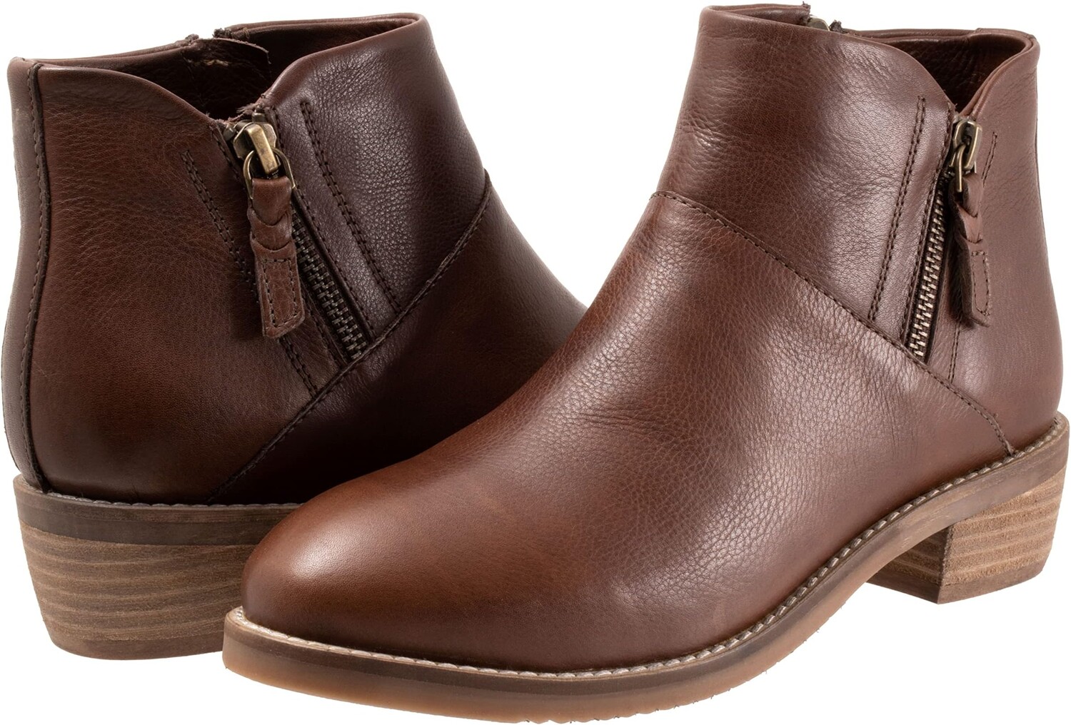 

Ботинки SoftWalk Roselle, цвет Dark Brown