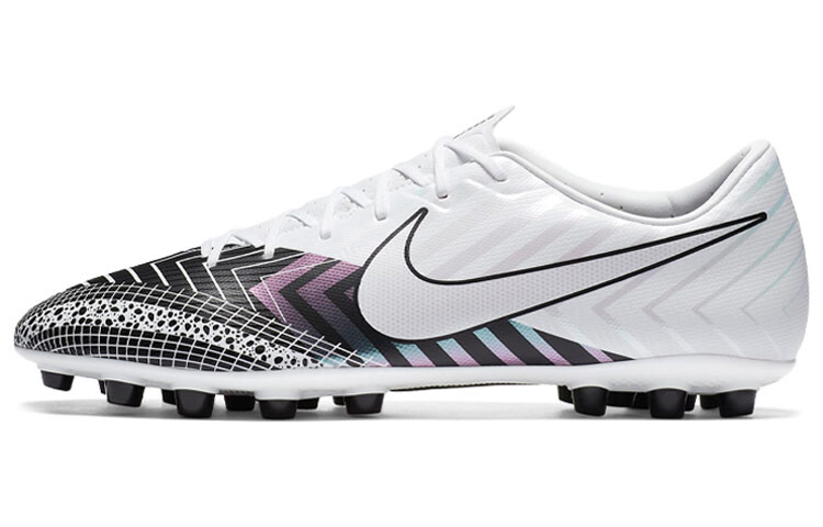 

Футбольные бутсы унисекс Nike Vapor 13 Белый/Черный