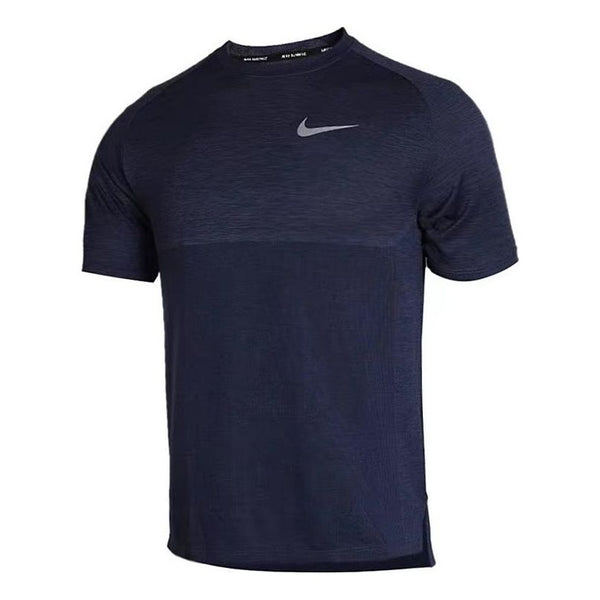 

Футболка Men's Nike Solid Color Chest Logo Printing Breathable Sports Short Sleeve Navy Blue T-Shirt, синий