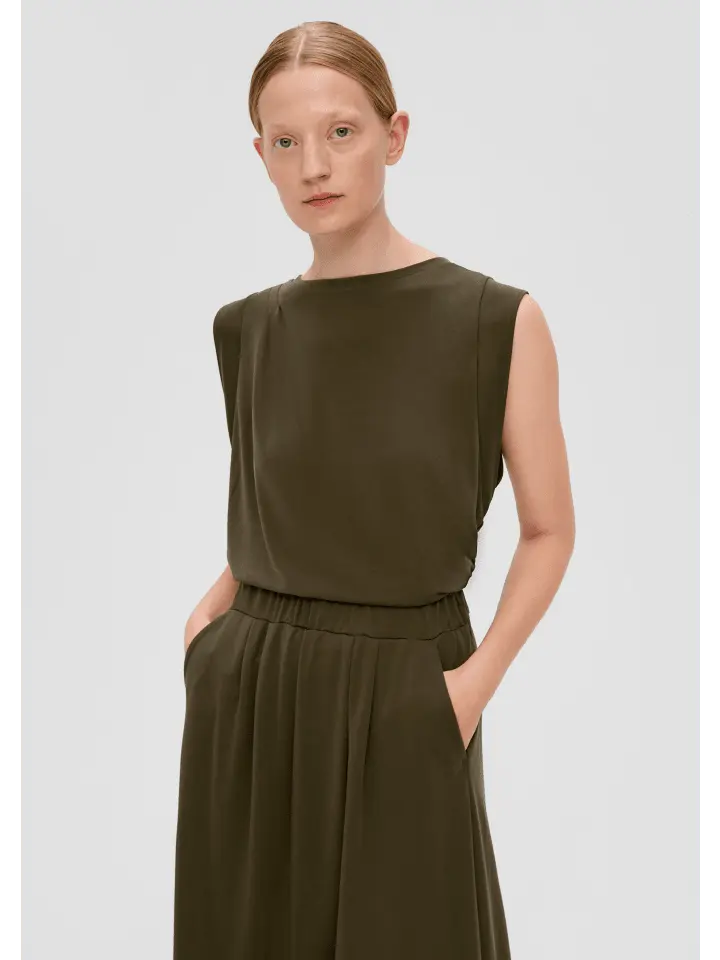 

Футболка sOliver BLACK LABEL ärmellos, оливковый