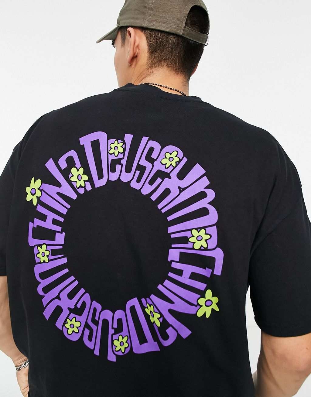 

Черная футболка Deus Ex Machina Wagon Wheel эксклюзивно для ASOS