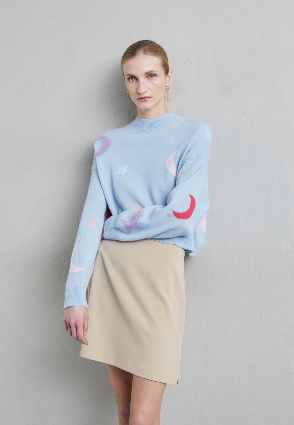 

Свитер Cashmere Night Sky Crew KNITID, цвет crystal