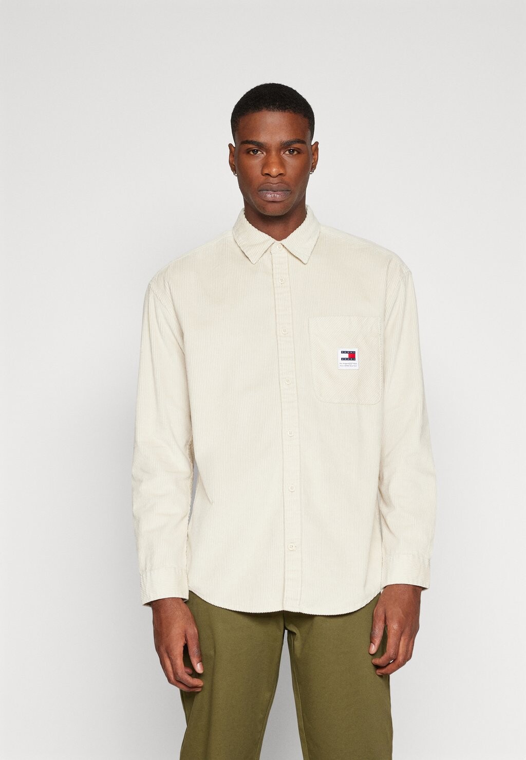 

Рубашка Tommy Jeans, газетная бумага