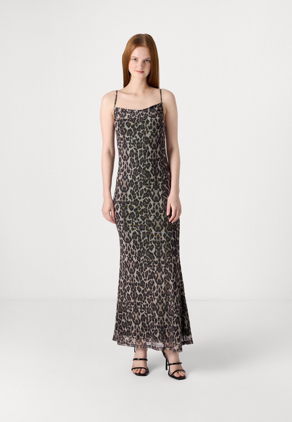 

Длинное платье COWL NECK MAXI Gina Tricot, черный