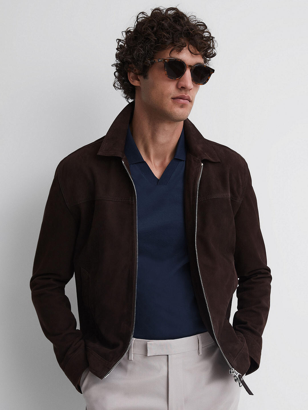 

Футболка Reiss Leeds Slim Fit из мерсеризованного хлопка, темно-синяя