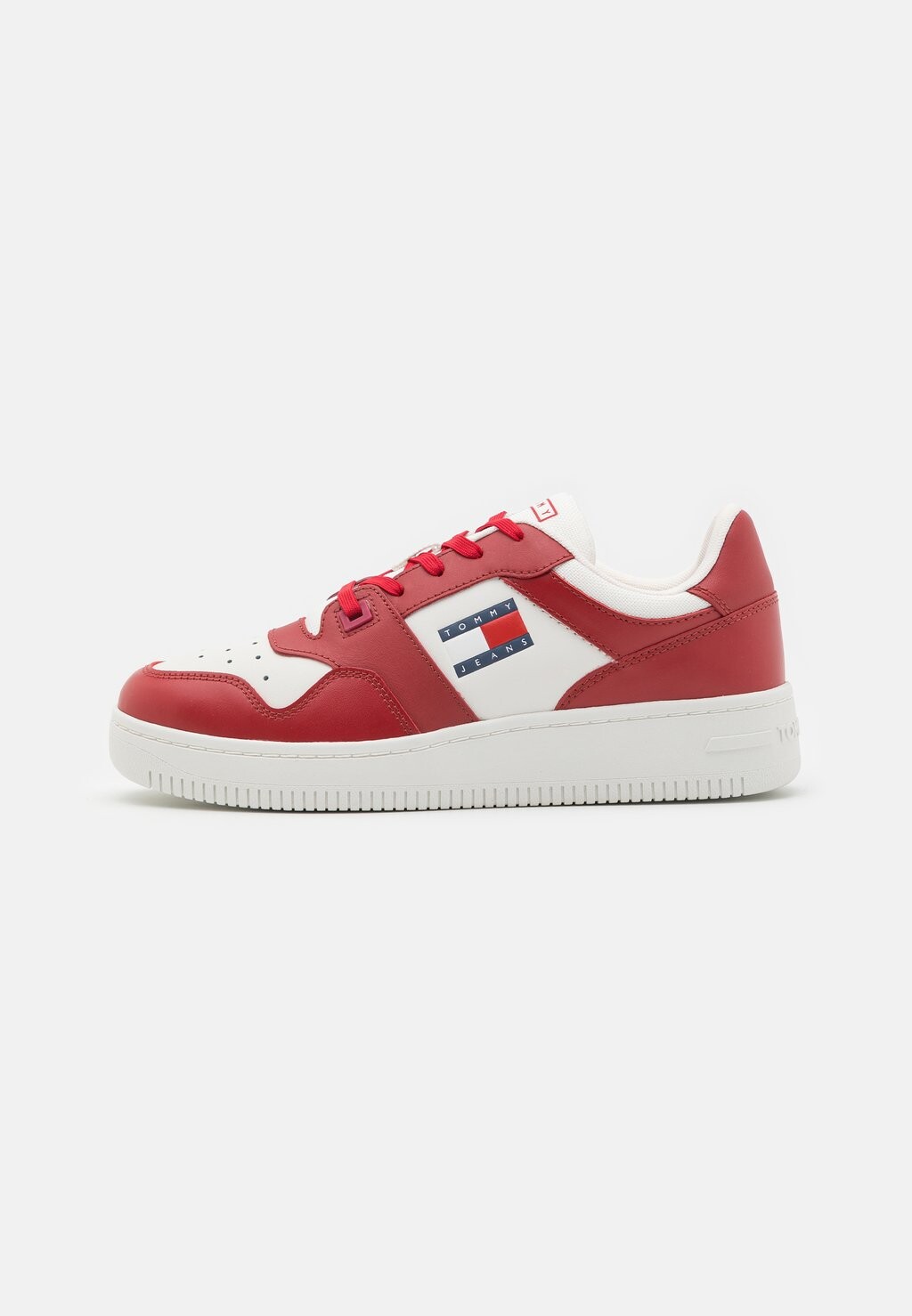 

Кроссовки низкие RETRO BASKET Tommy Jeans, цвет medium red