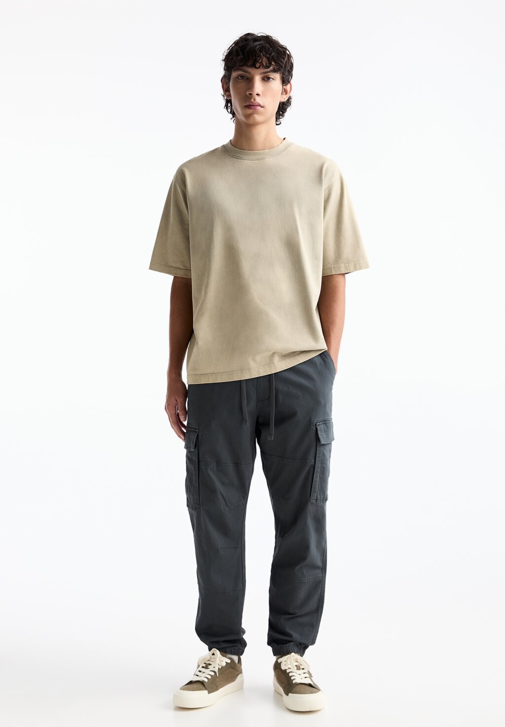 

Брюки-карго PULL&BEAR, темно-синий
