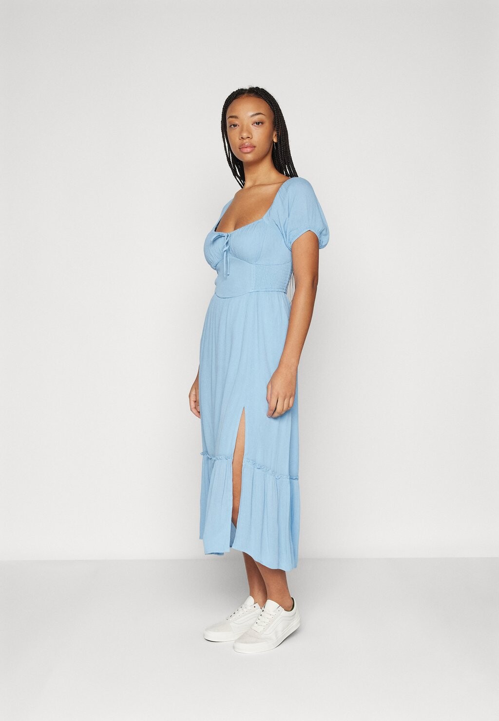 

Летнее платье Sofia Миди Платье Hollister Co., цвет blissful blue