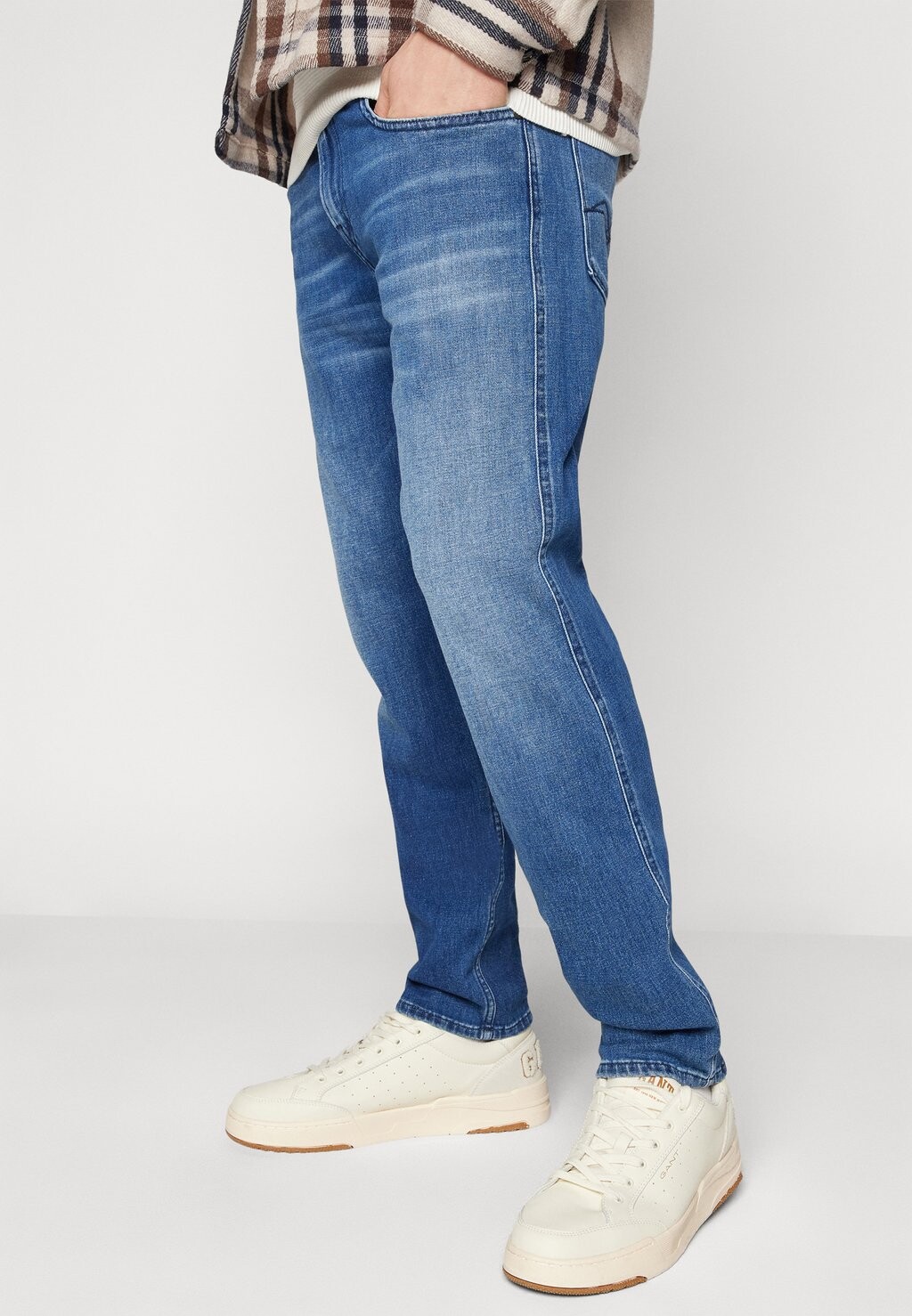 

Джинсы приталенного кроя ANBASS PANTS Replay, цвет medium blue