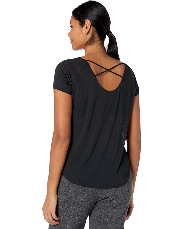 

Футболка Craft Core Charge Cross-Back Tee, черный