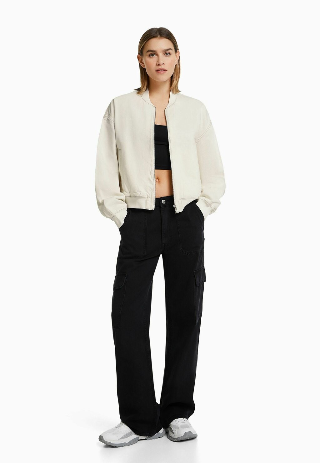 

Джинсовая куртка Bershka, белый