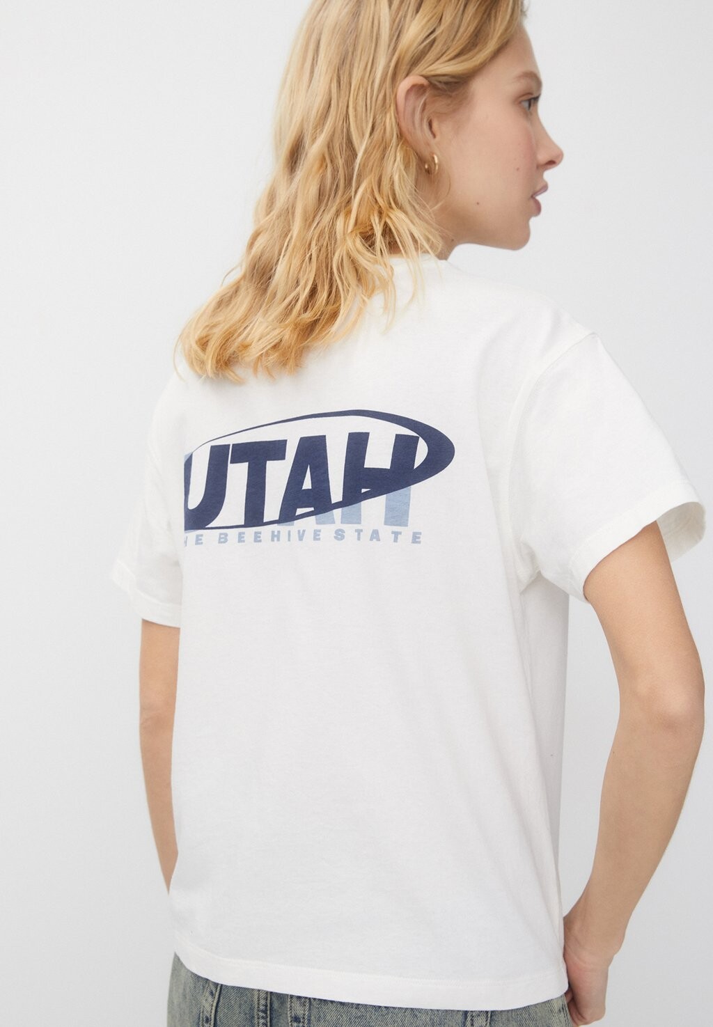 

Футболка с принтом Utah PULL&BEAR, белый