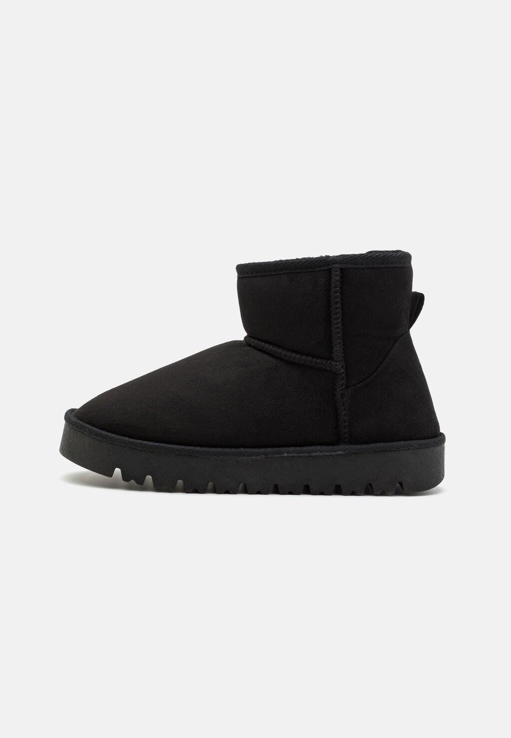 

Полуботинки Vero Moda VMLUNA BOOT, черный