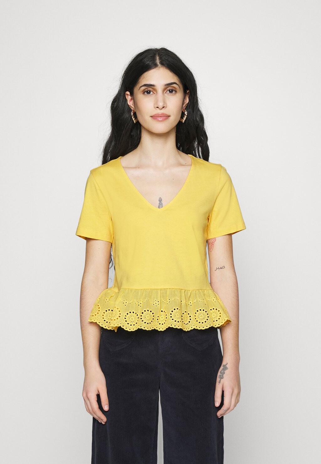 

Футболка с принтом Vero Moda, Желтый