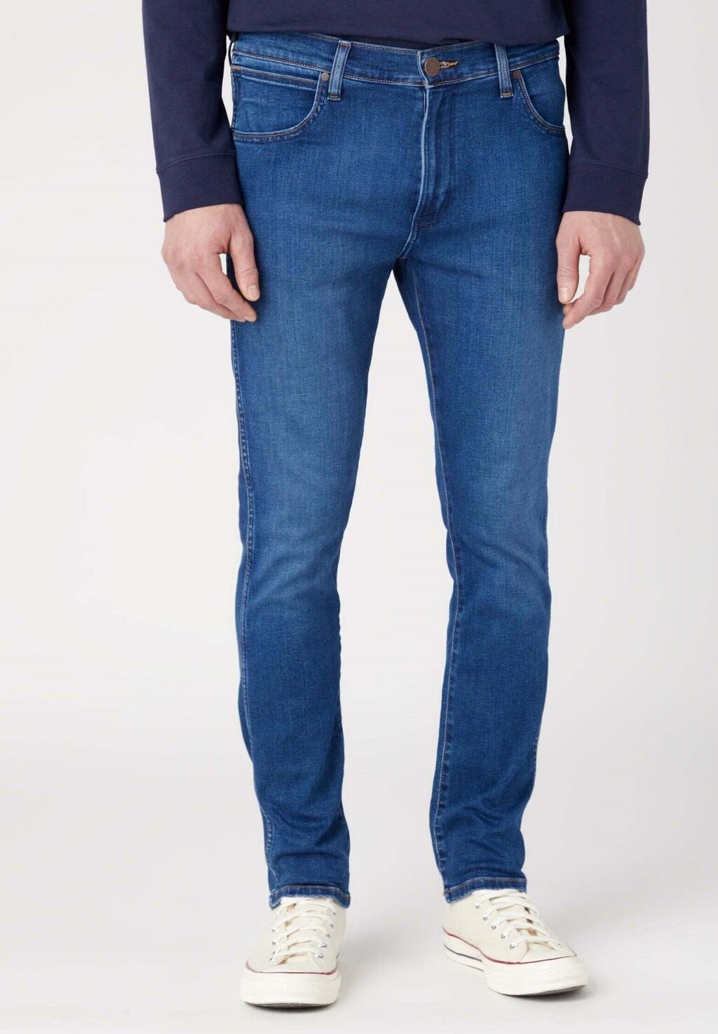 

Джинсы узкого кроя Wrangler