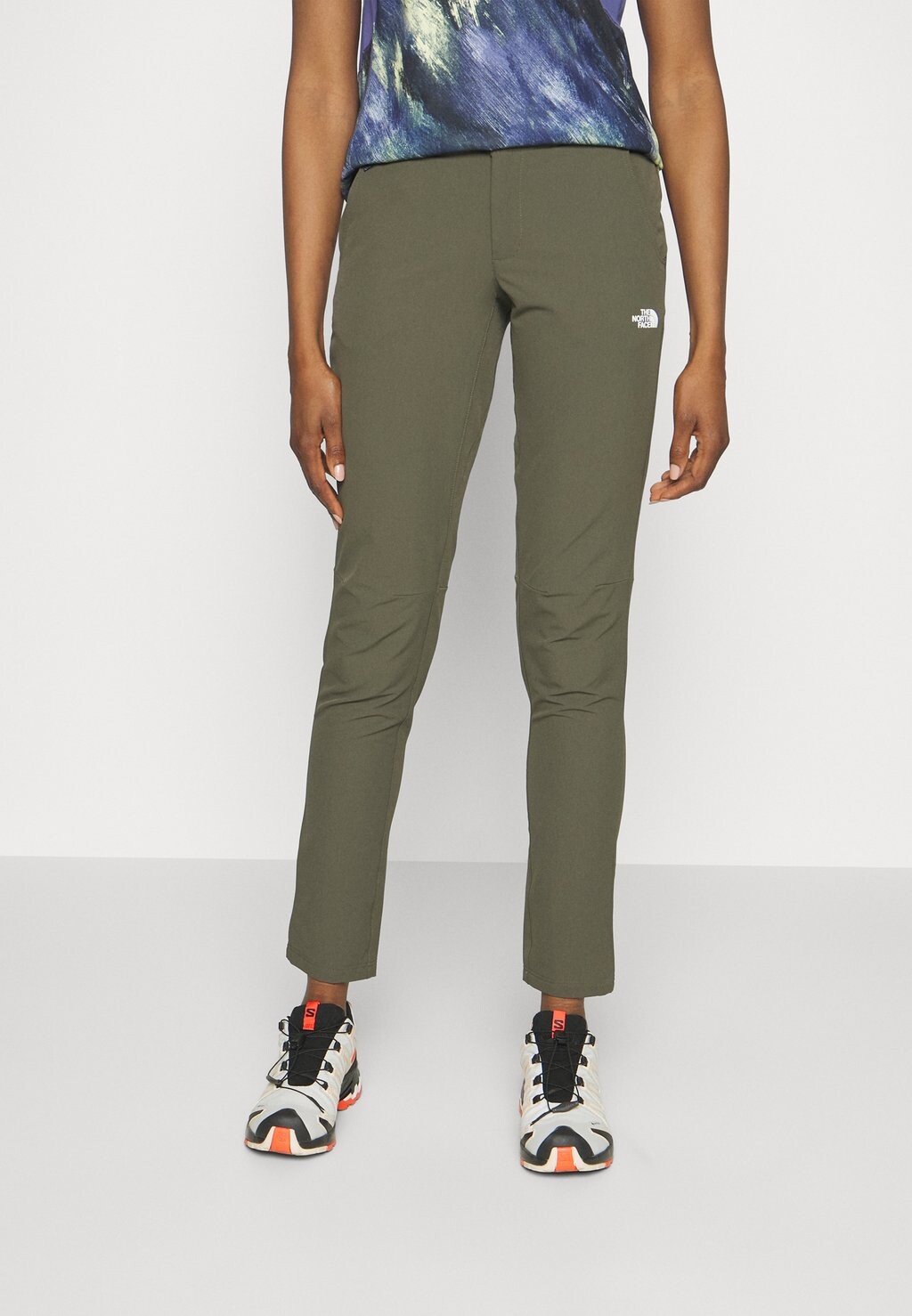 

Брюки для улицы QUEST PANT SLIM The North Face, новый темно-зеленый