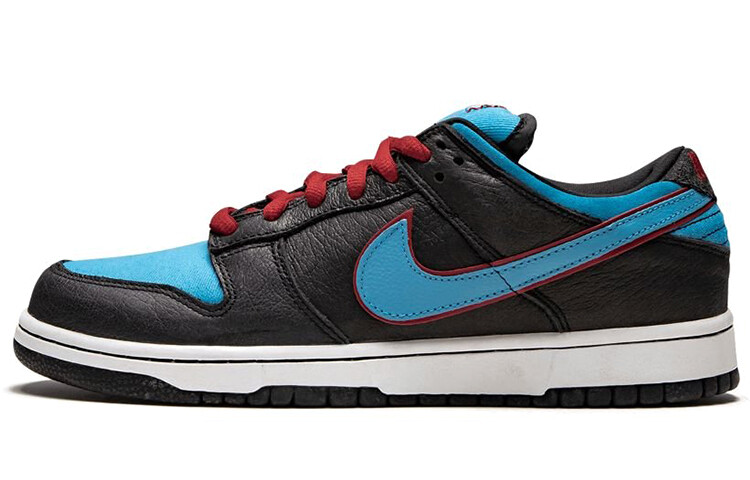 

Nike SB Dunk Low Ангел и Смерть