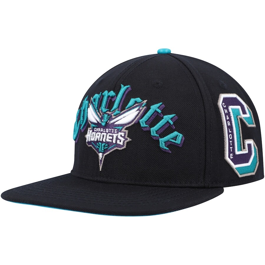 

Бейсболка Pro Standard Charlotte Hornets, черный