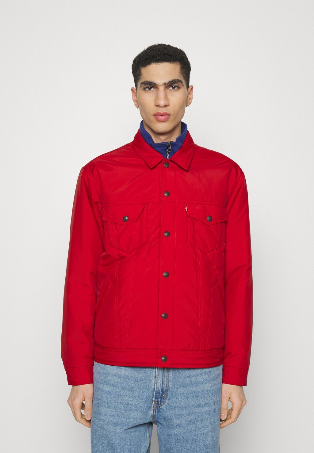 

Куртка Levi's МЯГКИЙ ГРУЗОВИК, цвет rhythmic red