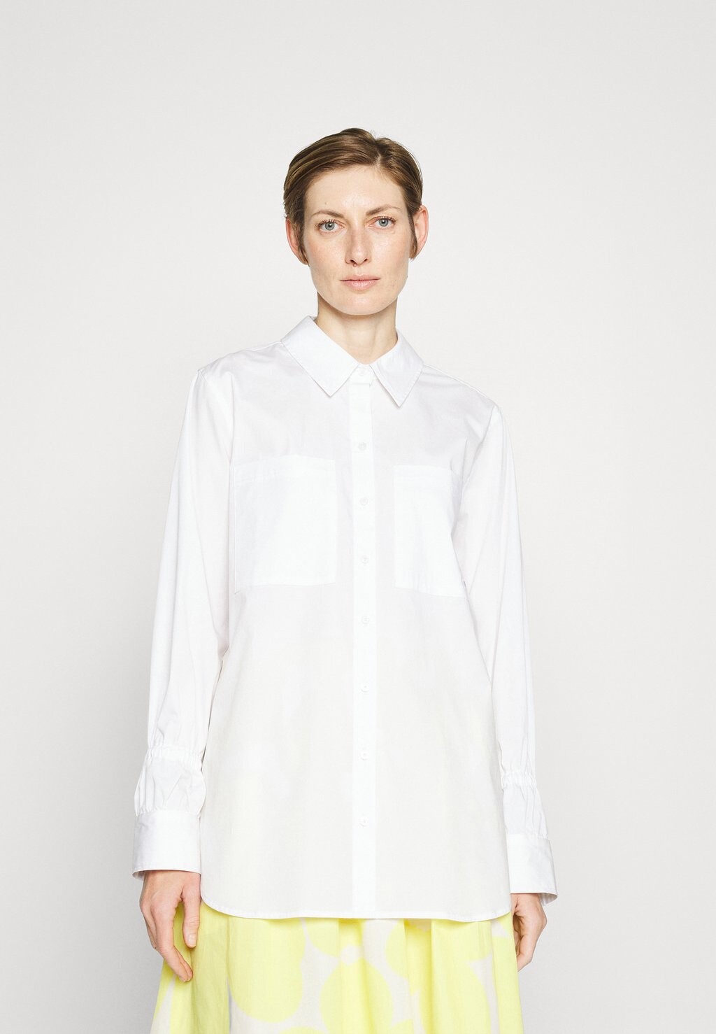 

Блуза на пуговицах DKNY, белый